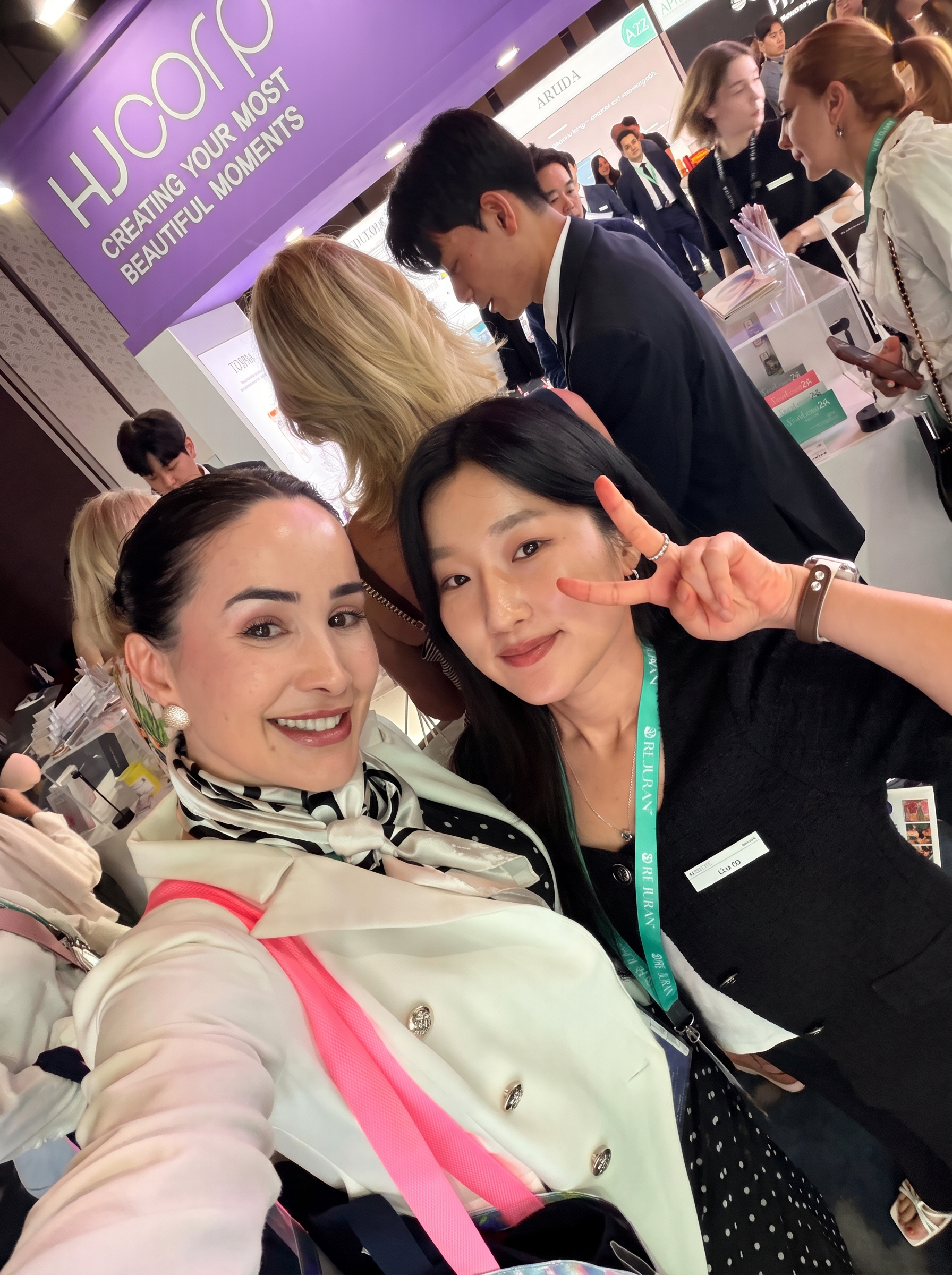 Networking com especialistas coreanos em regeneração cutânea